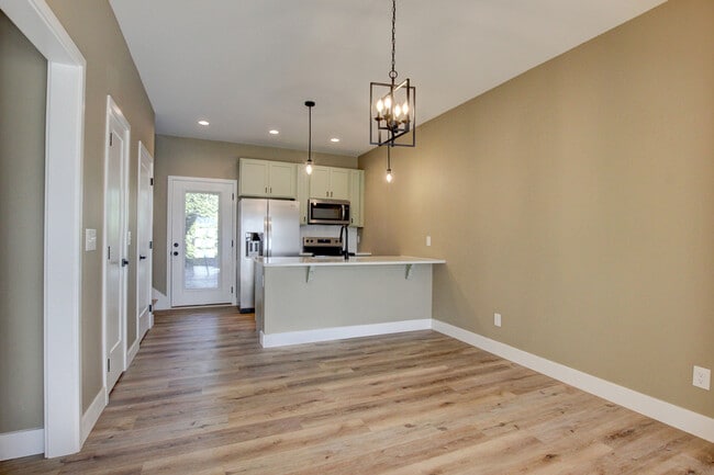 Building Photo - 102 Rosenwald St