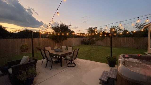 Building Photo - 26207 Lost Creek Way