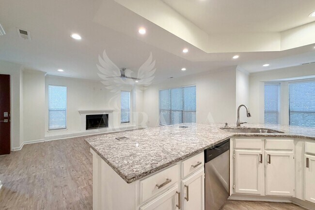 Building Photo - 413 New Kent Pl
