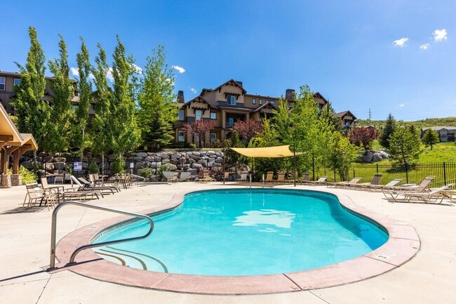 Building Photo - Fully Furnished Mountain Modern Twin Home ...