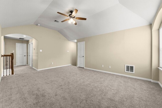 Building Photo - 34 Sawbridge Cir