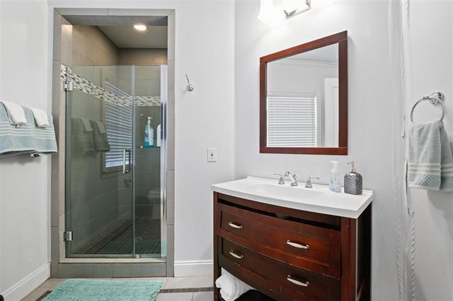 Building Photo - 5227 Homer St