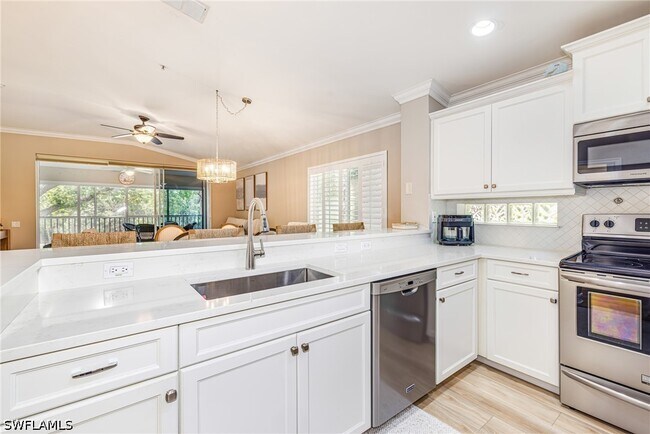 Building Photo - 975 Tarpon Cove Dr