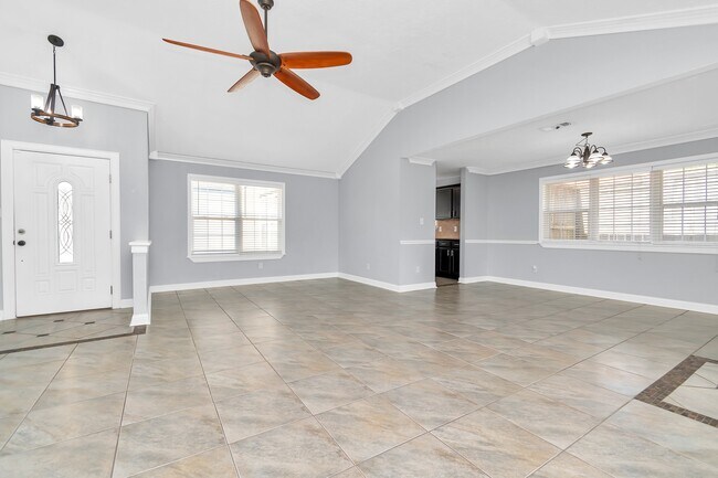 Building Photo - 13406 Splintered Oak Dr
