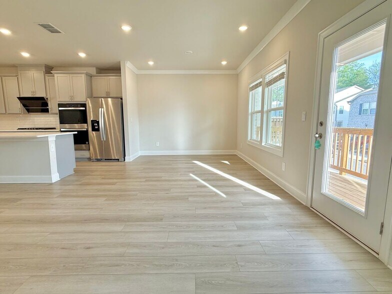 Building Photo - 4759 Red Lion Pl