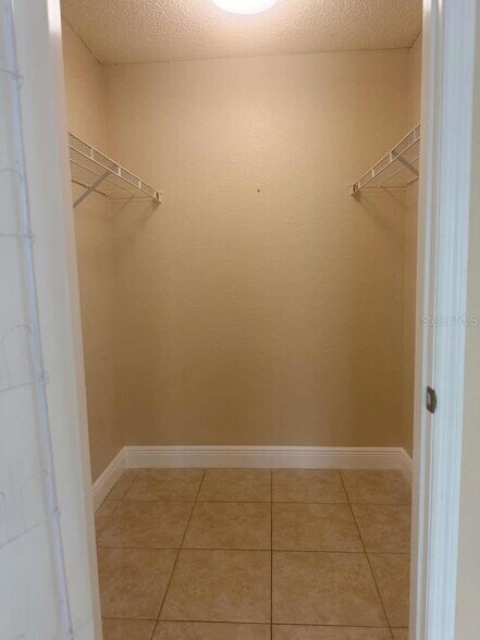 Building Photo - 2208 Antigua Pl