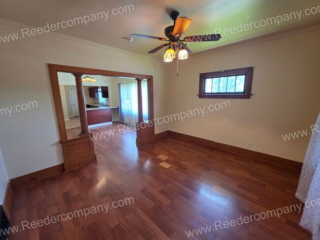 Building Photo - Spacious 2 bedroom house Second Month's rent free for First Responders