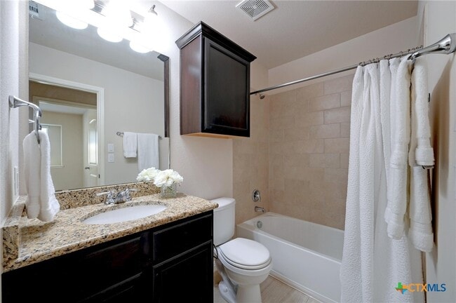 Building Photo - 2500 Highland Haven Dr