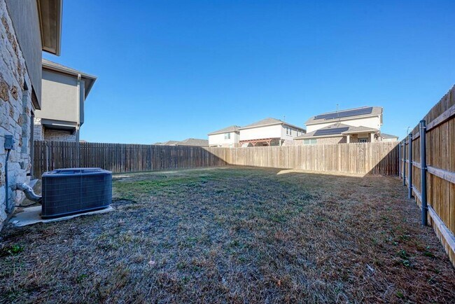 Building Photo - 1232 Vogel Dr