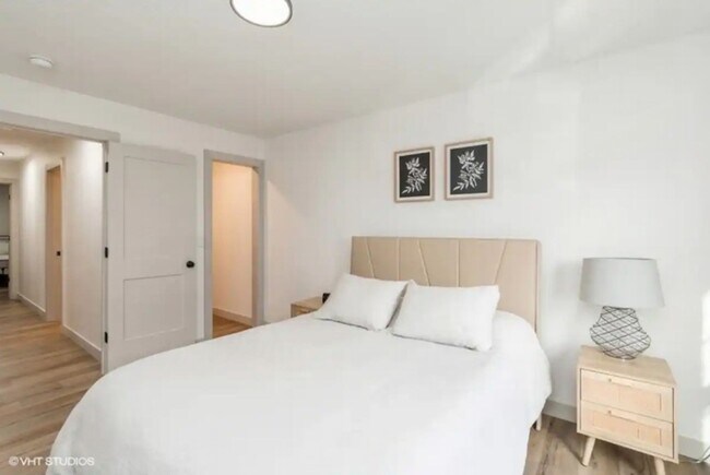 Building Photo - Vineyard Investors - 4