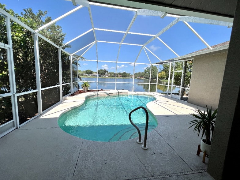 Building Photo - 6614 68th St E