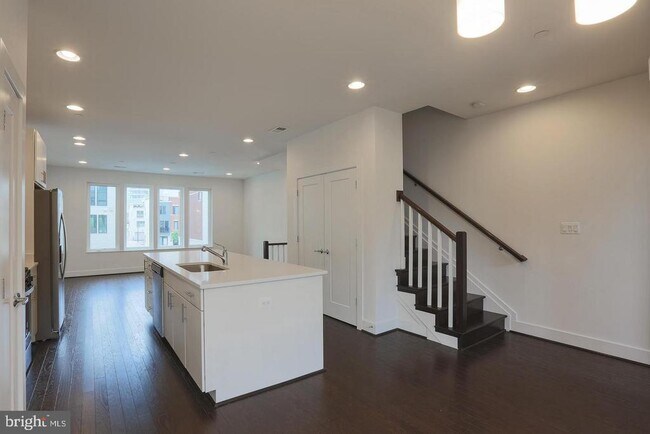Building Photo - 1235 Cooksie St
