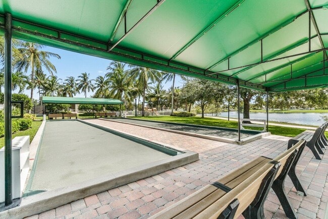 Building Photo - 8222 Dominica Pl