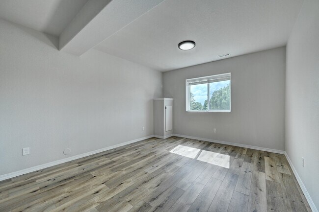 Building Photo - $3,100 - 4-Bed, 3-Bath Home in Co Springs ...