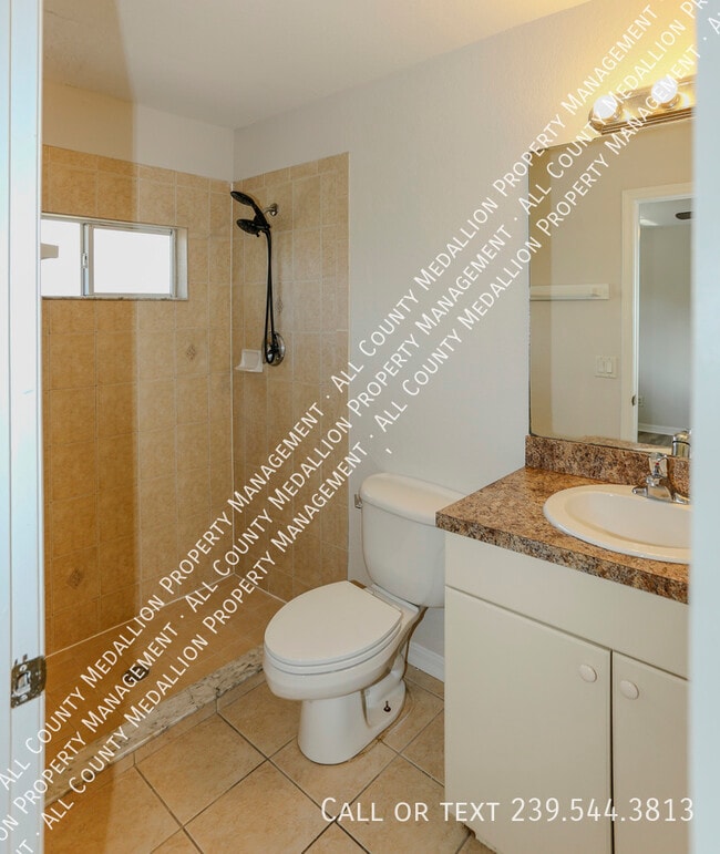 Building Photo - 4612 25th St SW