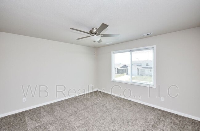 Building Photo - 1235 Locust St