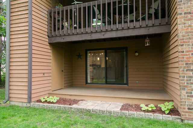Building Photo - 640 Waverly Dr