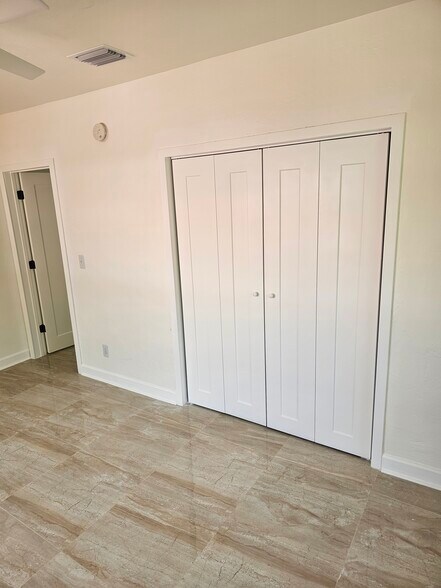 Building Photo - 2983 NW 69th Ter