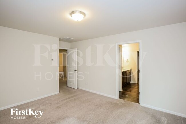 Building Photo - 9632 Hamel St