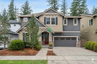 Building Photo - 5 BED & 3.5 BATH FOR RENT