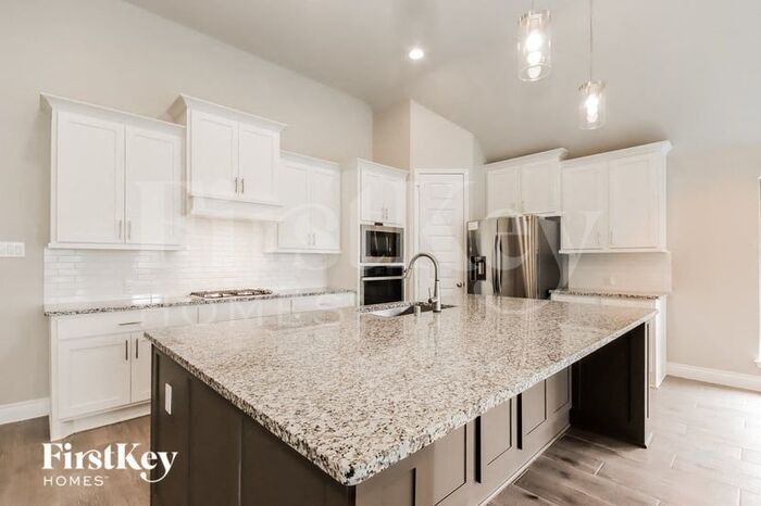 Building Photo - 3306 Skylark Valley Trace