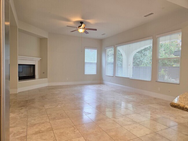 Building Photo - Stunning Spanish Colonial Home in the La C...