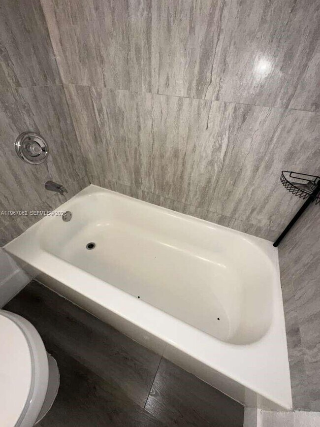 Building Photo - 2617 NW 23rd Ave