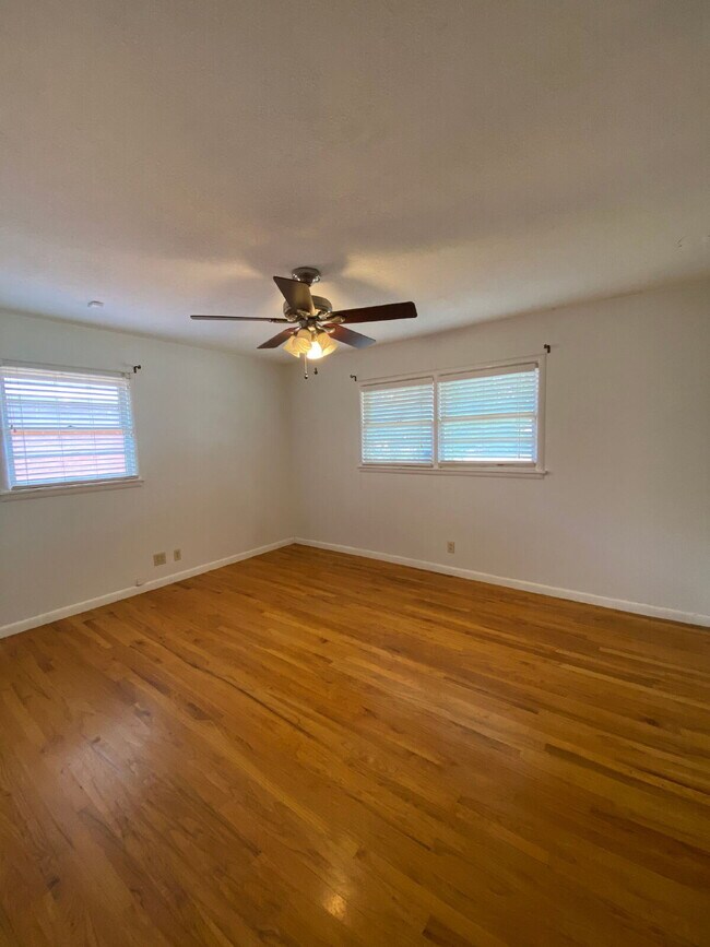 Building Photo - Charming 3-Bedroom Lubbock Home with Spaci...