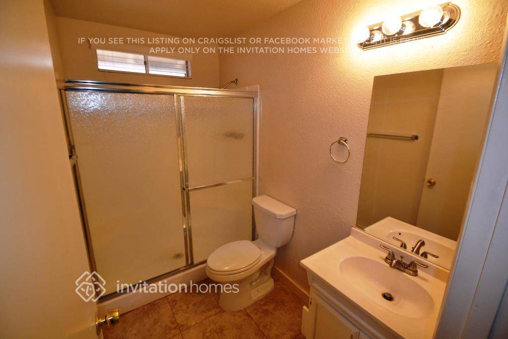 Building Photo - 9009 N 56th Ave