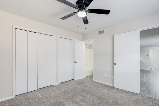 Building Photo - 2902 NW 45th Pl