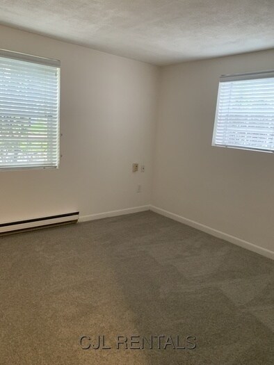 Building Photo - 1 Viking Ct