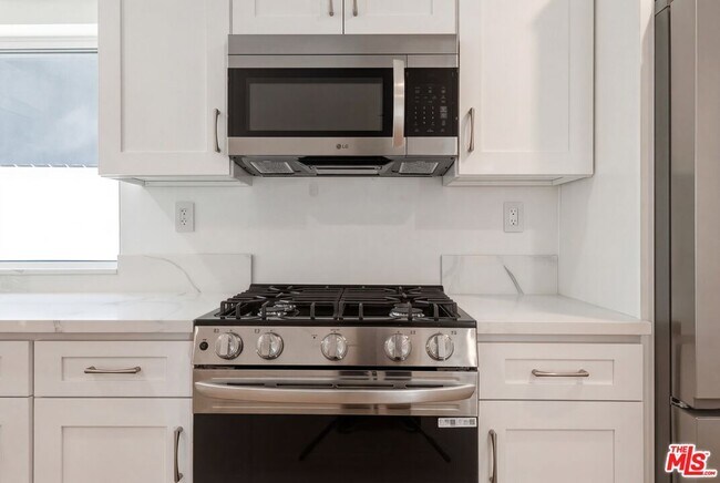 Building Photo - 14165 Erwin St