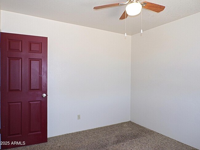 Building Photo - 4307 Plaza Vista