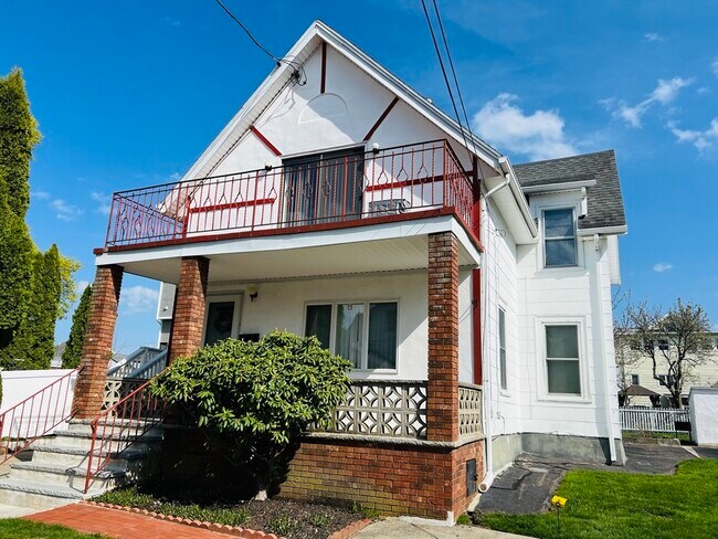 Building Photo - 153A Belmont St