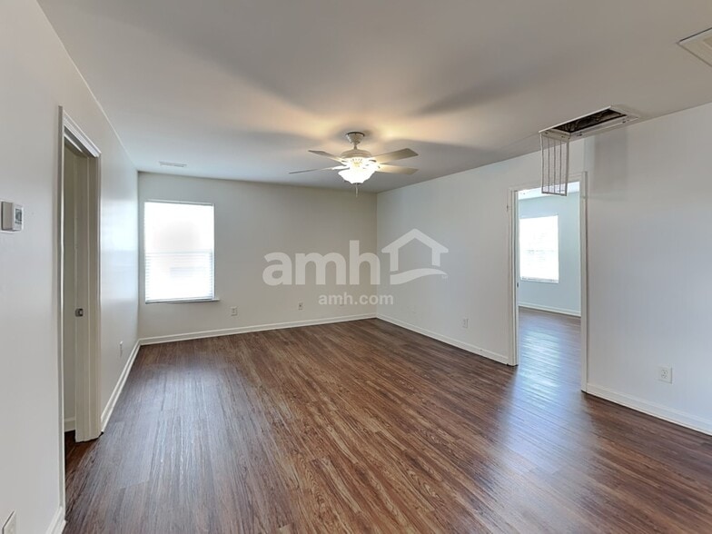 Building Photo - 16511 Falconry Way