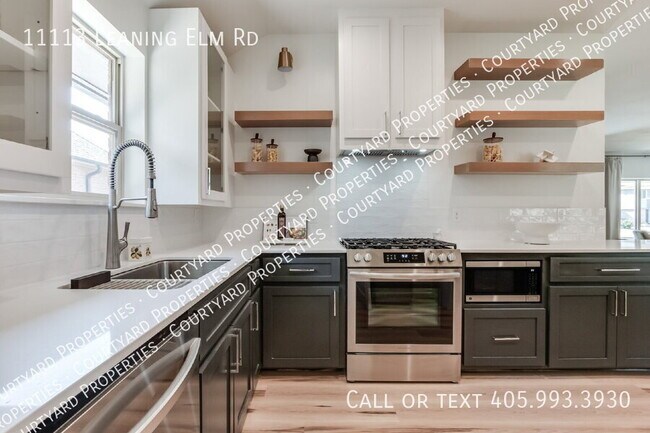 Building Photo - 11113 Leaning Elm Rd