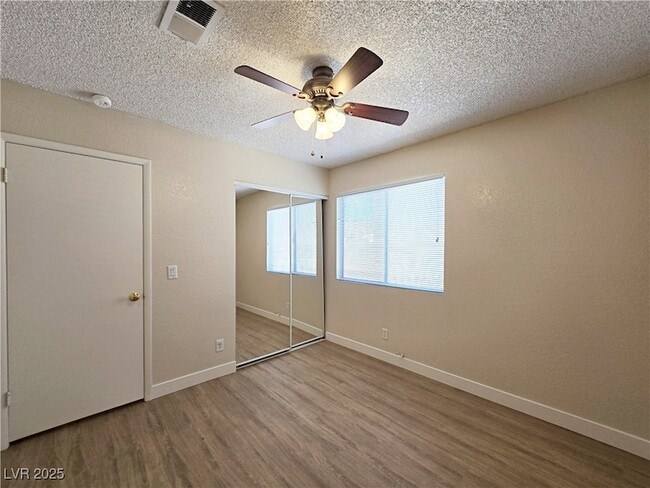 Building Photo - 761 Butternut Ct