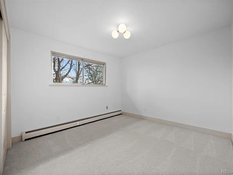 Building Photo - 1000 Zang St