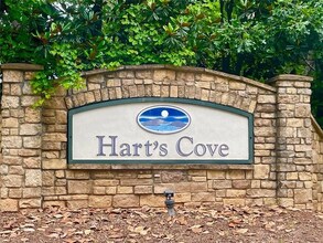 Building Photo - 3 bed 3 bath apartment near Clemson Univer...