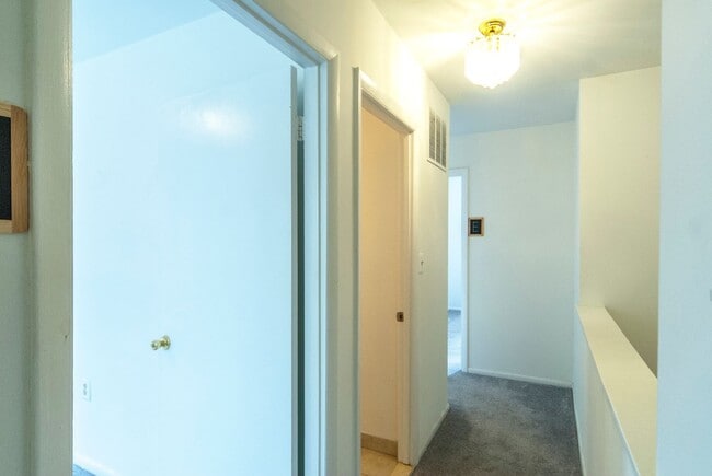 Building Photo - 1346 S Street NW