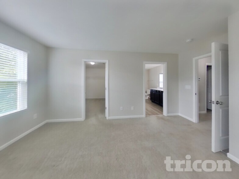 Building Photo - 501 Eastfair Dr