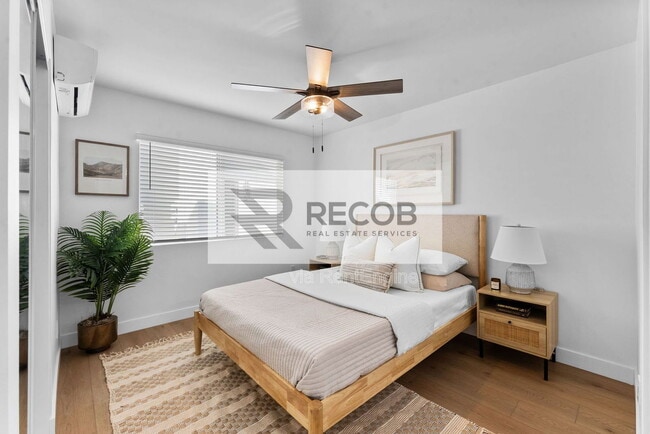 Building Photo - 4286 Samoset Ave