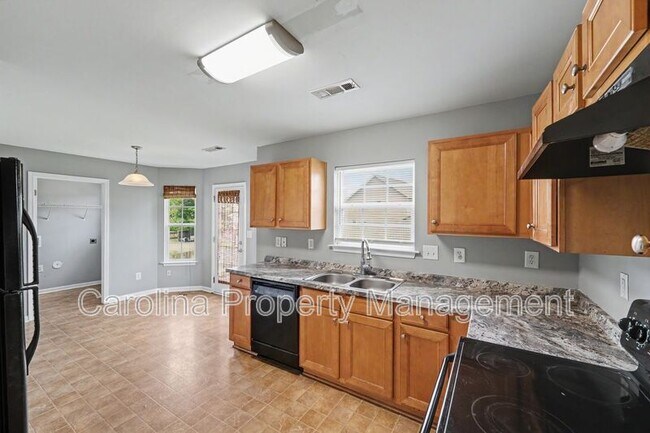 Building Photo - 10521 Barvas St
