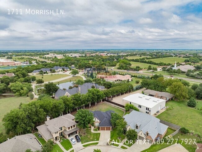 Building Photo - 1711 Morrish Ln