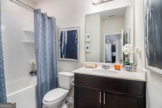 Building Photo - 242 Warbler Wy