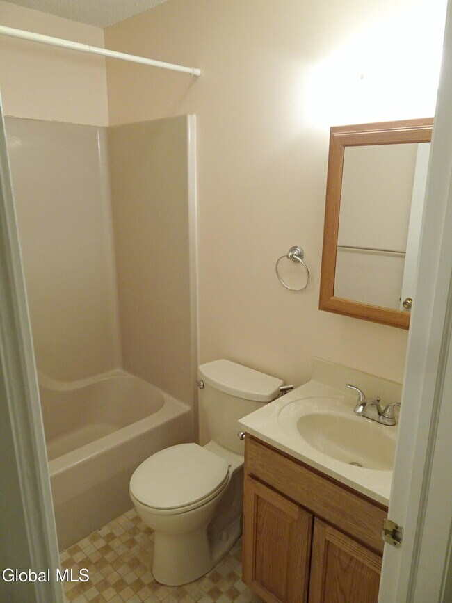 Building Photo - 4007 Chaucer Pl