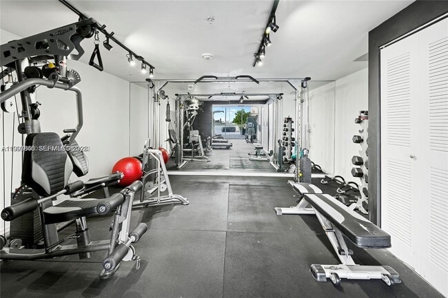 Building Photo - 1 Glen Royal Pkwy