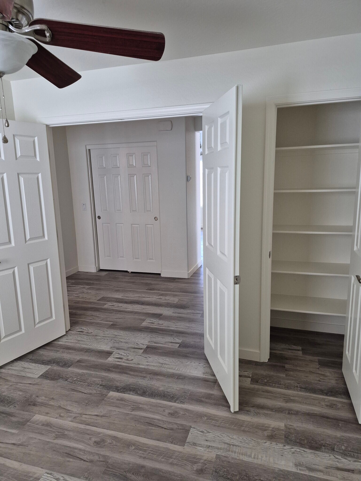 Bedroom 2 or office - 1725 W Matthews Dr