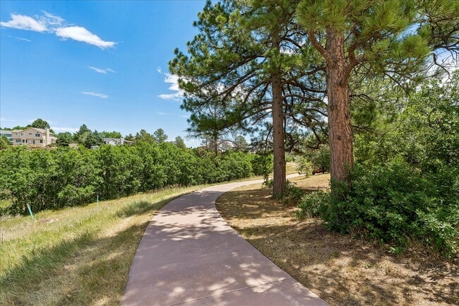 Building Photo - 5355 Canyon View Dr