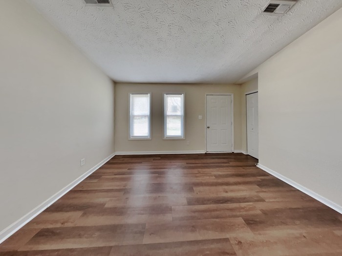 Building Photo - 6110 Epperson Dr